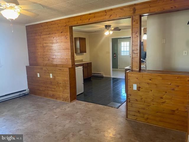 321 West Chestnut Street Pottstown, PA 19464 - Photo 2 of 18 Living Room