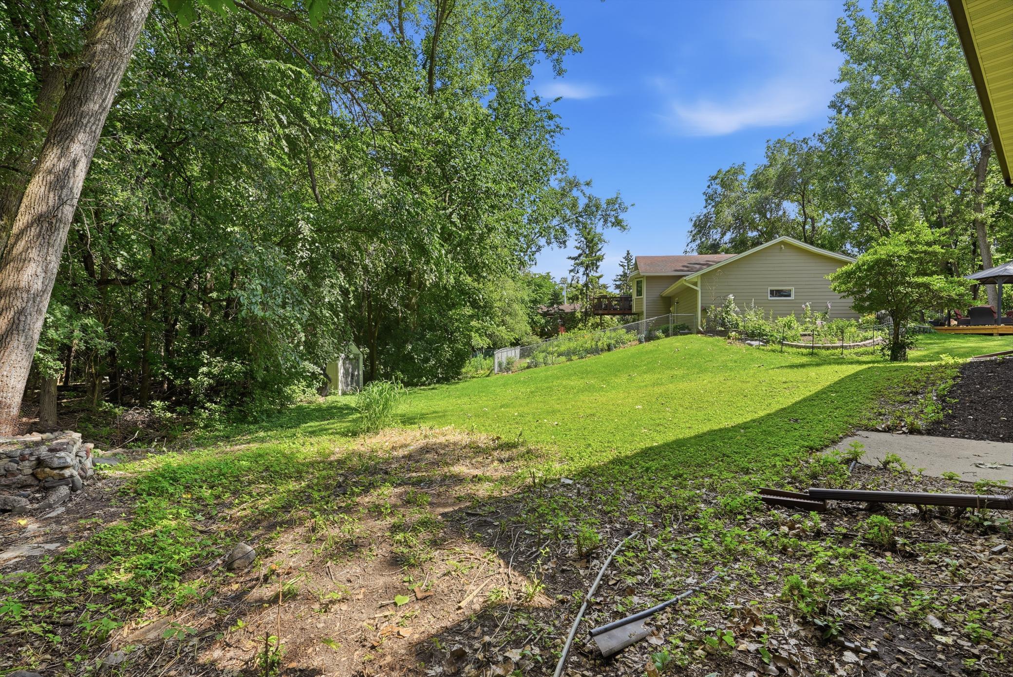 1521 Archwood Road Hopkins, MN 55305 - Photo 32 of 38