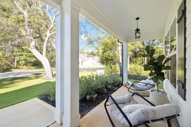 $620,000 | 160 North J Hunter's Way, Freeport, FL 32439