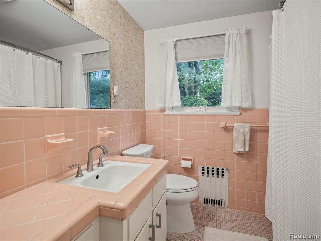 971 Dutton Road Rochester Hills, MI 48306 - Photo 34 of 51