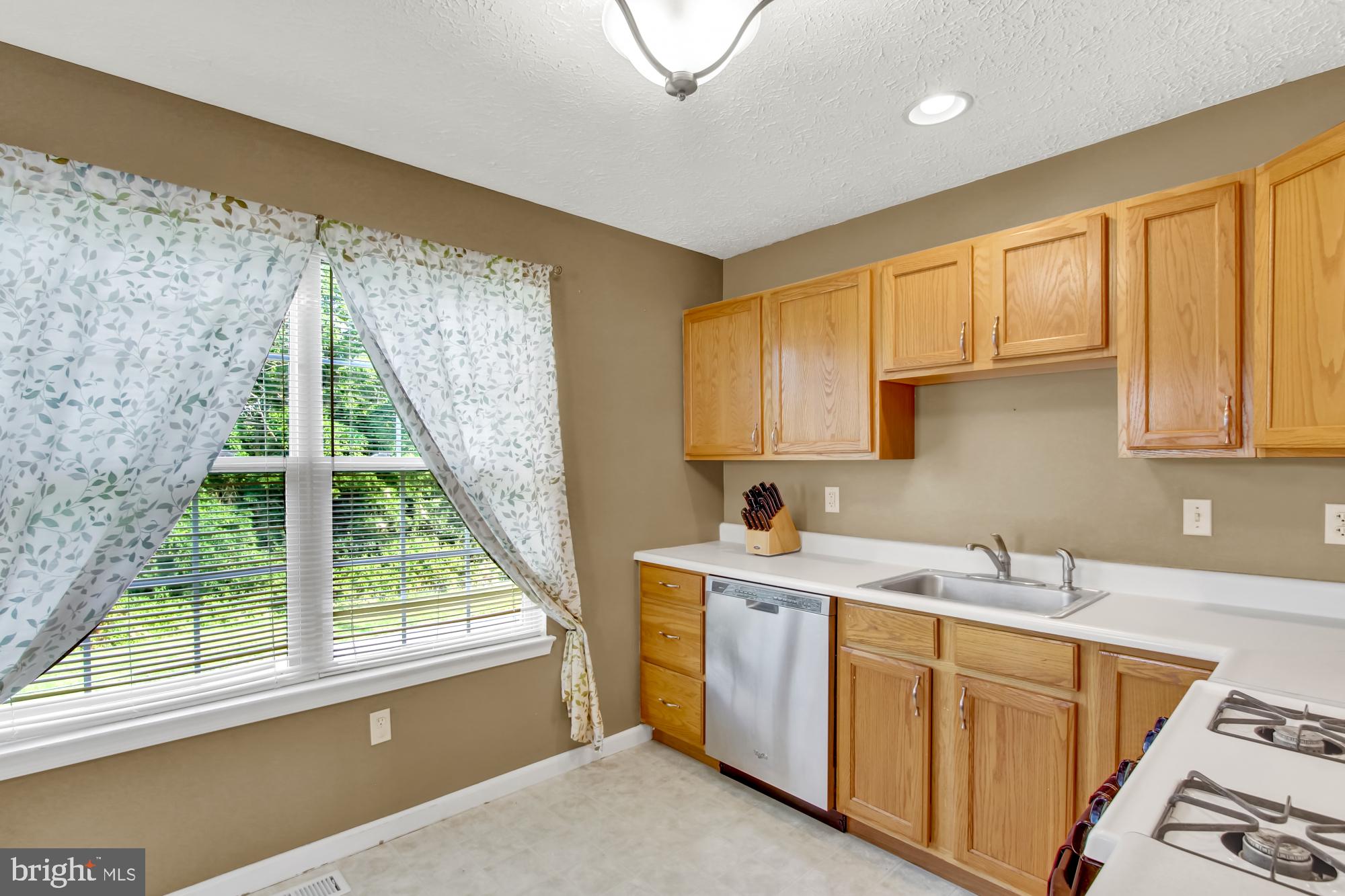 171 Country Ridge Drive Red Lion, PA 17356 - Photo 13 of 26 Gallery Image 13