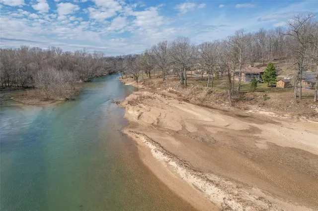 $429,900 | 64 Trails End Lane, Doniphan, MO 63935