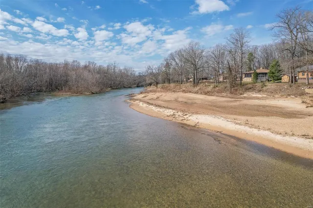 $429,900 | 64 Trails End Lane, Doniphan, MO 63935