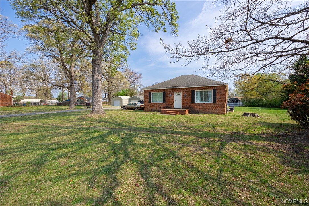 4976 Warwick Road Richmond, VA 23224 - Photo 3 of 5 Gallery Image 3
