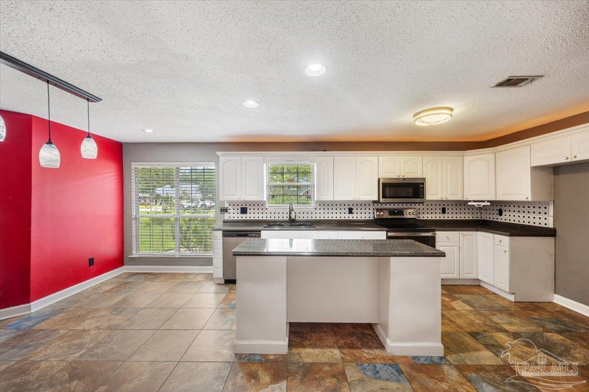 5317 Rowe Trail Pace, FL 32571 - Photo 12 of 48 Gallery Image 12