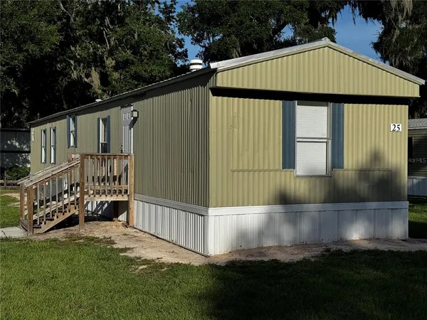 $1,300 | 1001 Northeast 77th Street, Unit 25, Ocala, FL 34479