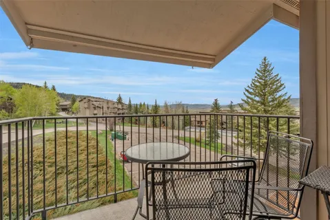 $570,000 | 2350 Ski Trail Lane, Unit 136, Steamboat Springs, CO 80487