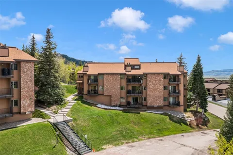 $570,000 | 2350 Ski Trail Lane, Unit 136, Steamboat Springs, CO 80487