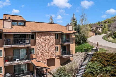 $570,000 | 2350 Ski Trail Lane, Unit 136, Steamboat Springs, CO 80487
