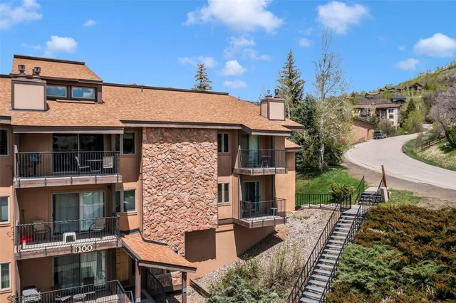 $570,000 | 2350 Ski Trail Lane, Unit 136, Steamboat Springs, CO 80487