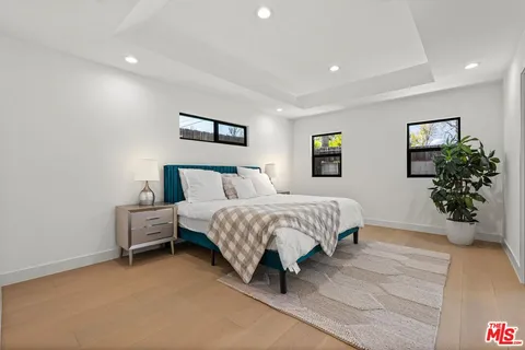$1,649,000 | 5253 Buffalo Avenue, Sherman Oaks, CA 91401