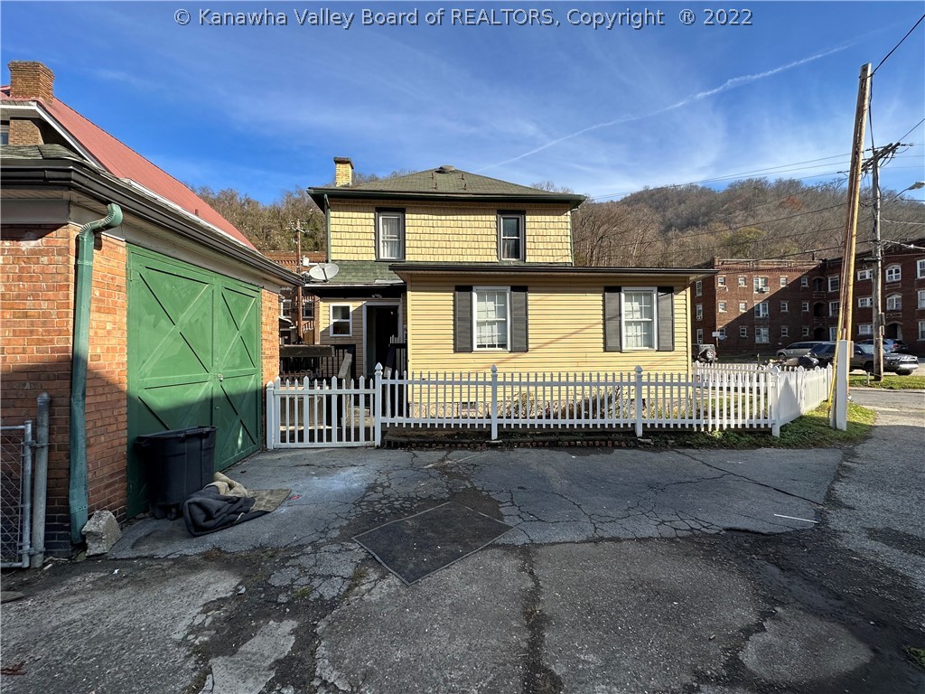 574 Stratton Street Logan, WV 25601 - Photo 36 of 37 Gallery Image 36