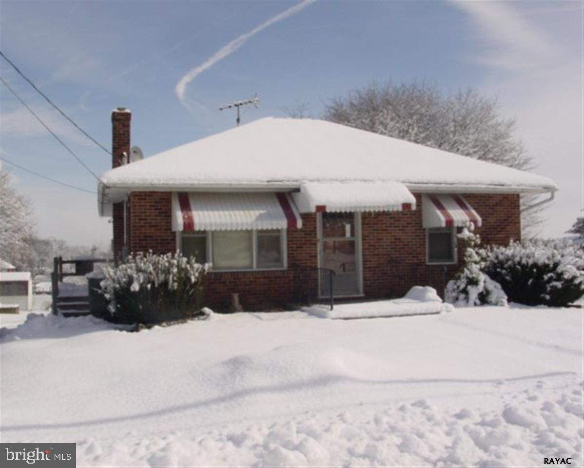 205 Barcroft Road York, PA 17406 - Photo 1 of 20 Gallery Image 1
