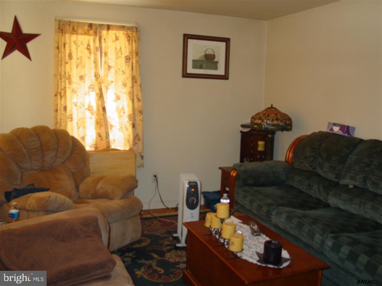 205 Barcroft Road York, PA 17406 - Photo 9 of 20 Gallery Image 9