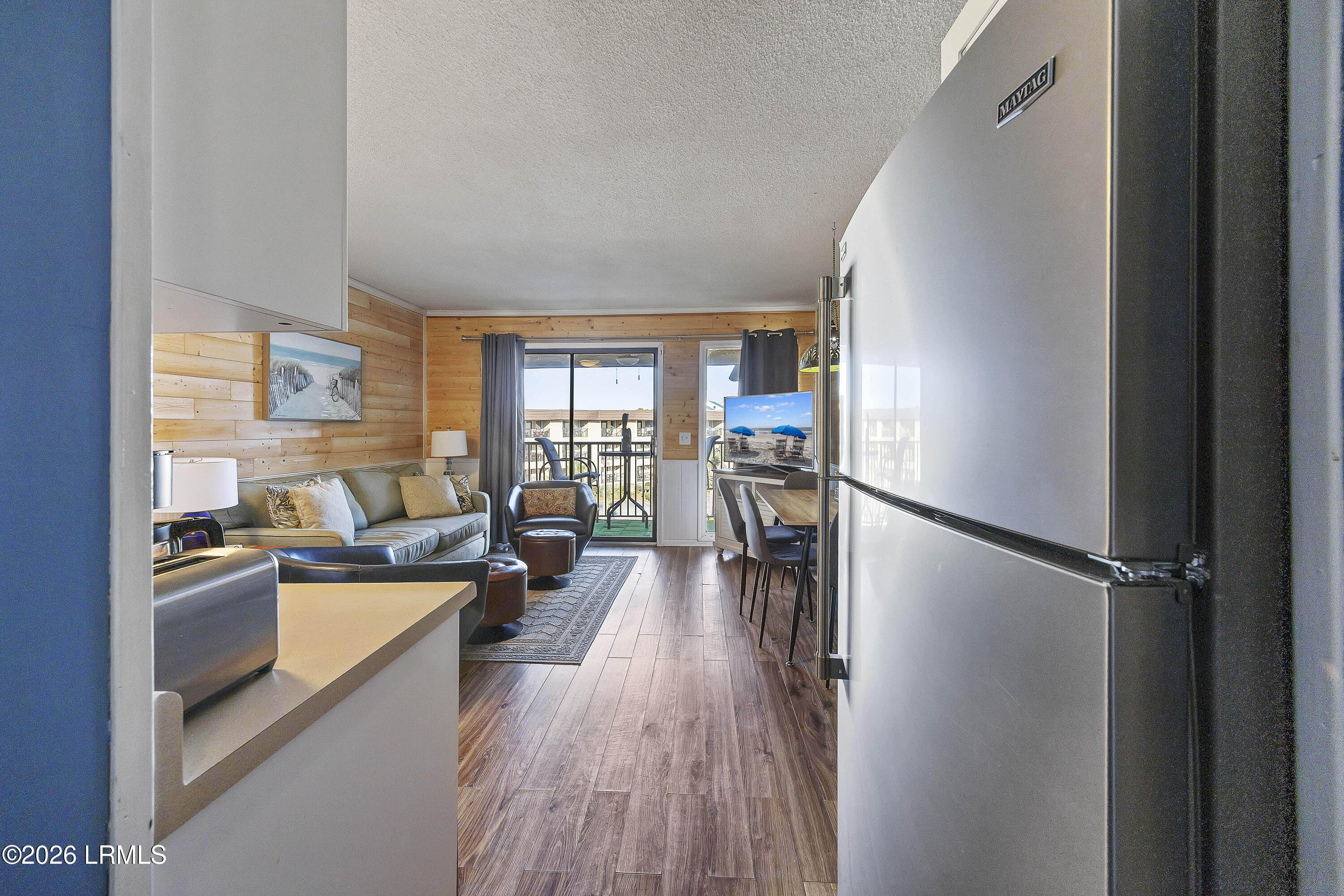 40 Folly Field Road, Unit A314 Hilton Head Island, SC 29928 - Photo 18 of 48 17. 314A HHBT