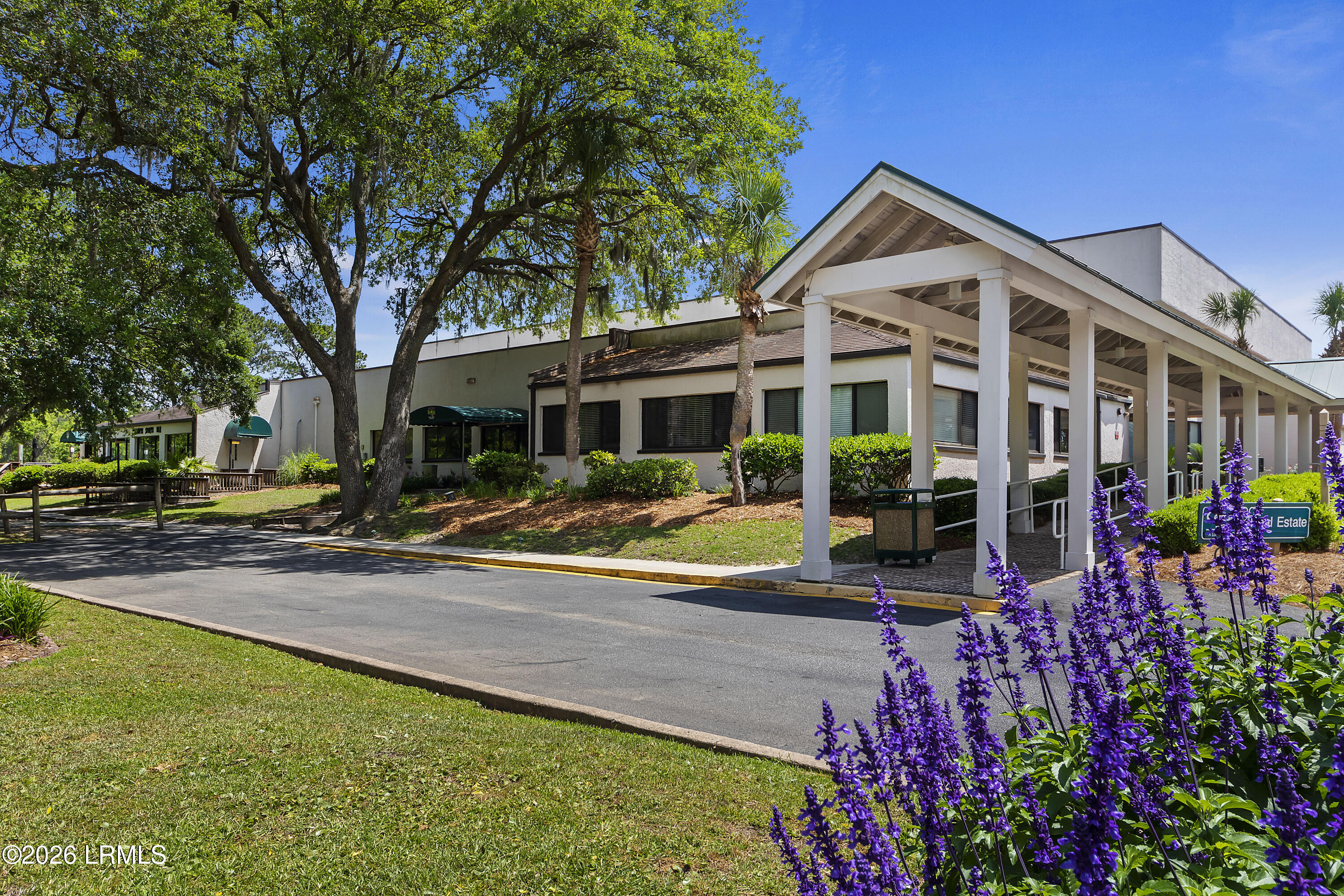 40 Folly Field Road, Unit A314 Hilton Head Island, SC 29928 - Photo 34 of 48 33. 314A HHBT