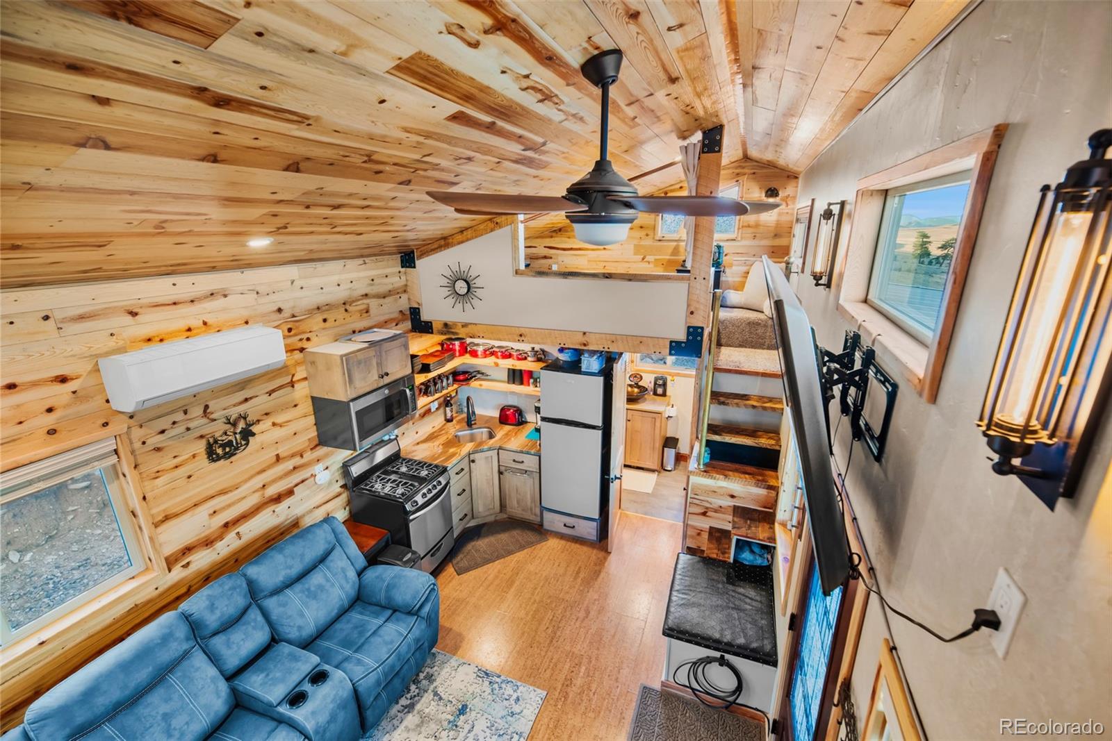 189 Goldenburg Canyon Road Hartsel, CO 80449 - Photo 7 of 36 a view of gym