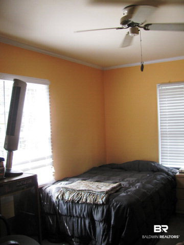 3070 Belmont Street Mobile, AL 36606 - Photo 8 of 24