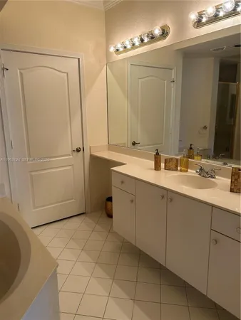 $3,250 | 10700 Northwest 66th Street, Unit 109, Doral, FL 33178