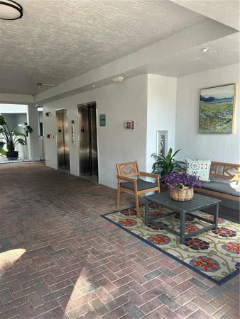 $3,250 | 10700 Northwest 66th Street, Unit 109, Doral, FL 33178