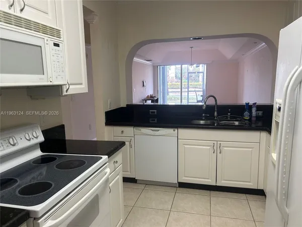 $3,250 | 10700 Northwest 66th Street, Unit 109, Doral, FL 33178