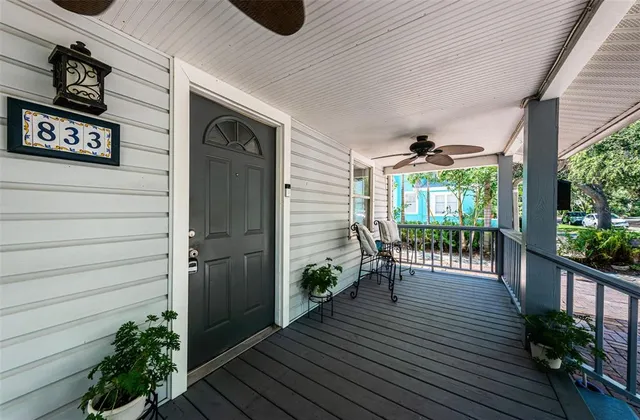 $2,999 | 833 1st Street Northeast, St. Petersburg, FL 33701