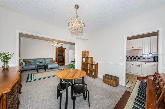 $2,999 | 833 1st Street Northeast, St. Petersburg, FL 33701