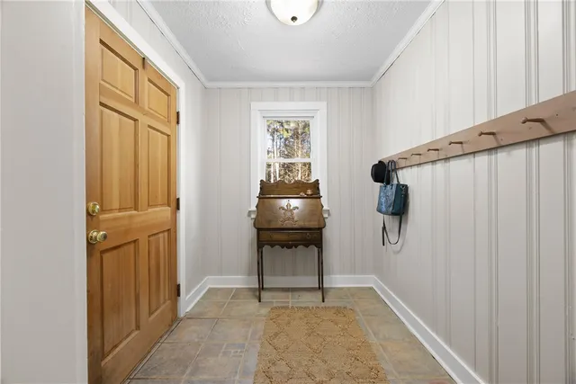 $350,000 | 812 Stony Brook Road, Honeoye Falls, NY 14472