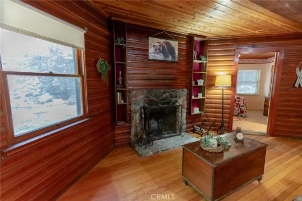 $230,000 | 24 Barrett Canyon, Upland, CA 91784