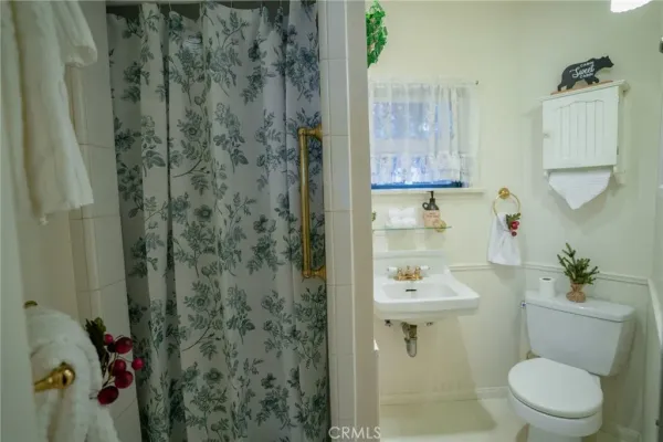 $230,000 | 24 Barrett Canyon, Upland, CA 91784