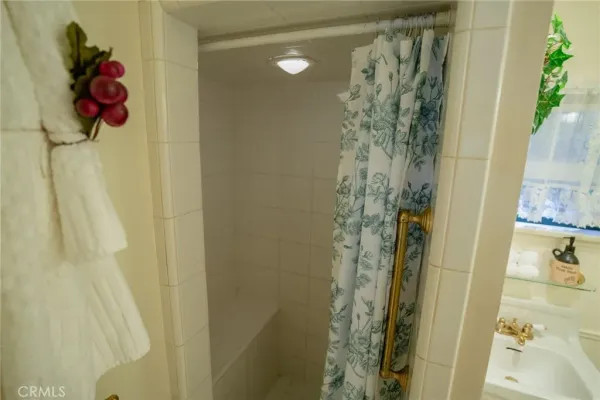 $230,000 | 24 Barrett Canyon, Upland, CA 91784