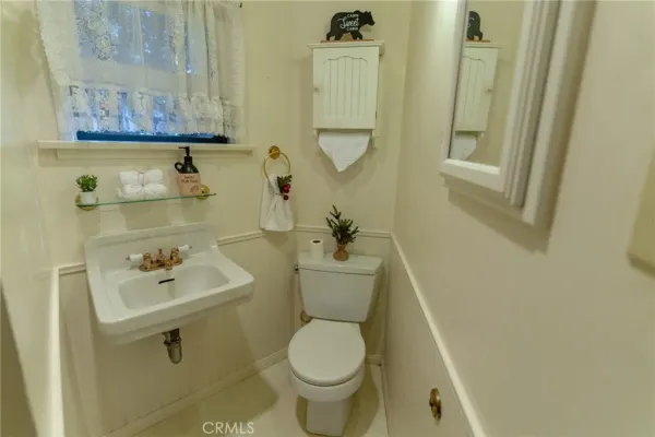 $230,000 | 24 Barrett Canyon, Upland, CA 91784