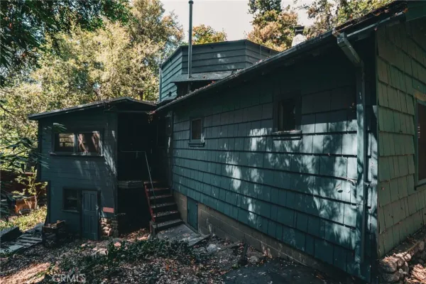 $230,000 | 24 Barrett Canyon, Upland, CA 91784