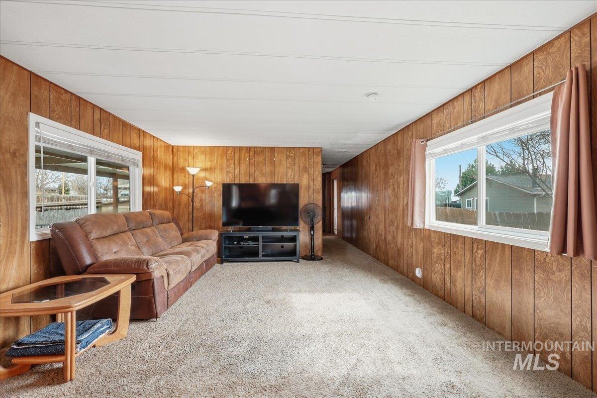 406 Duke Avenue Middleton, ID 83644 - Photo 12 of 17