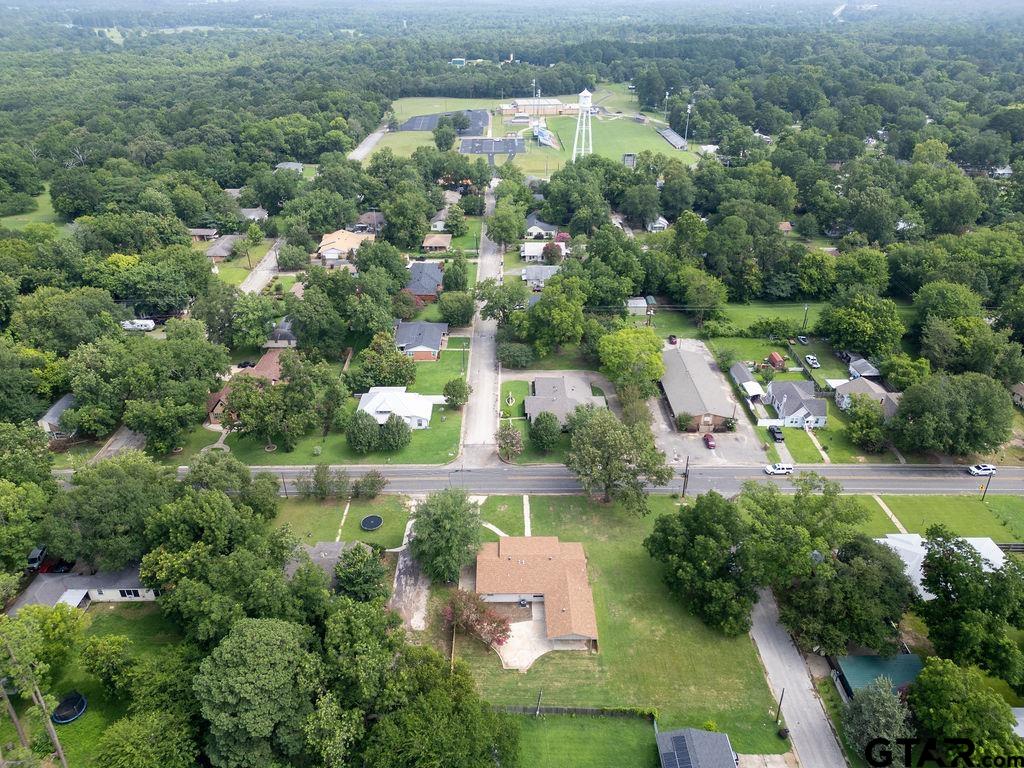 512 Lane Street Quitman, TX 75783 - Photo 8 of 37