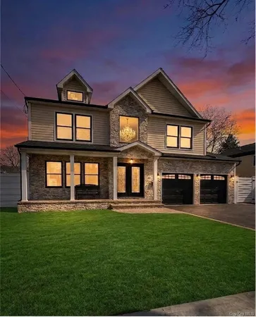 $1,600,000 | 1903 Bergen Street, Bellmore, NY 11710