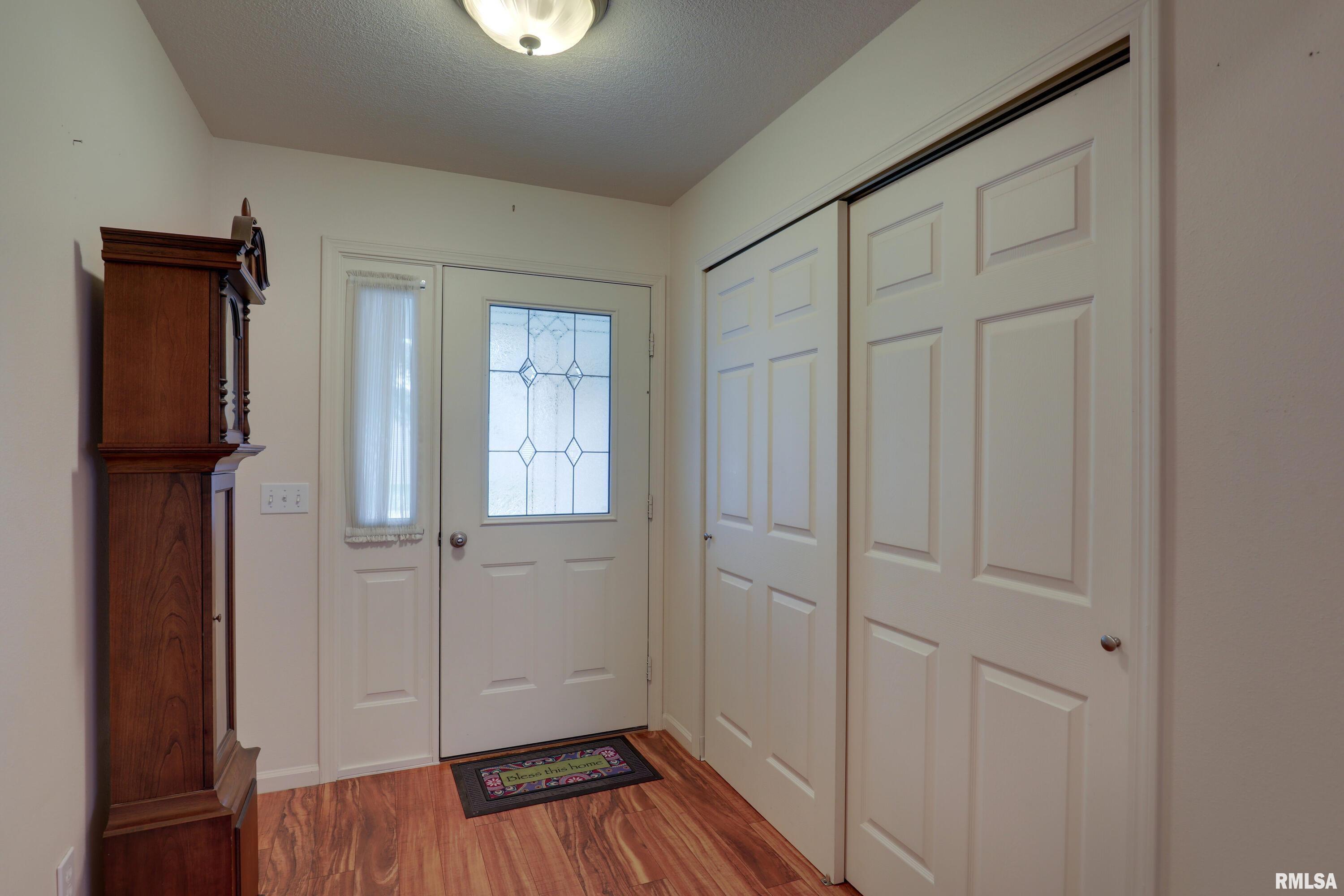 800 North 49th Street Quincy, IL 62305 - Photo 2 of 24