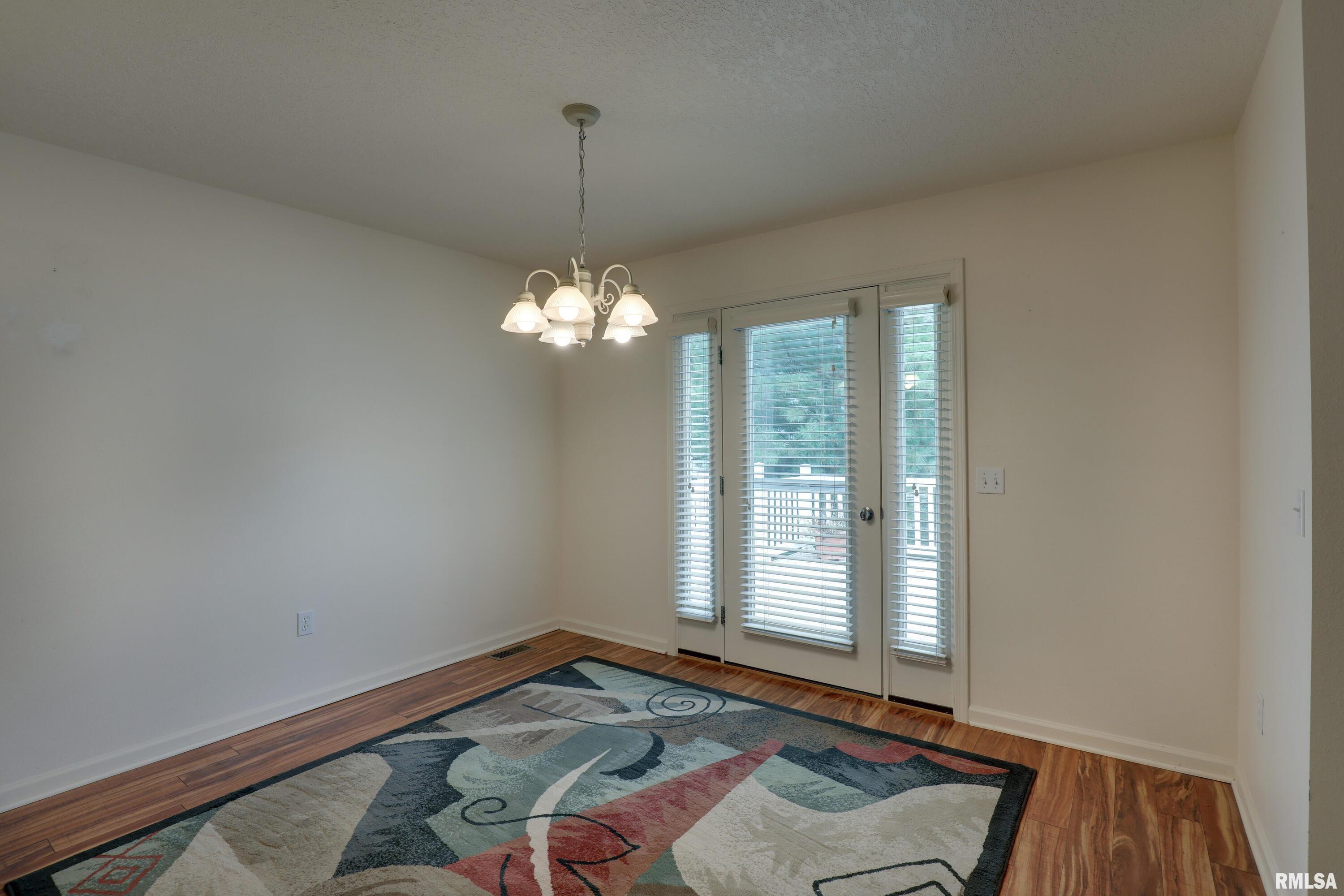 800 North 49th Street Quincy, IL 62305 - Photo 9 of 24