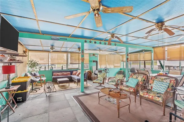 $265,000 | 394 Par Road 120, Gueydan, LA 70542