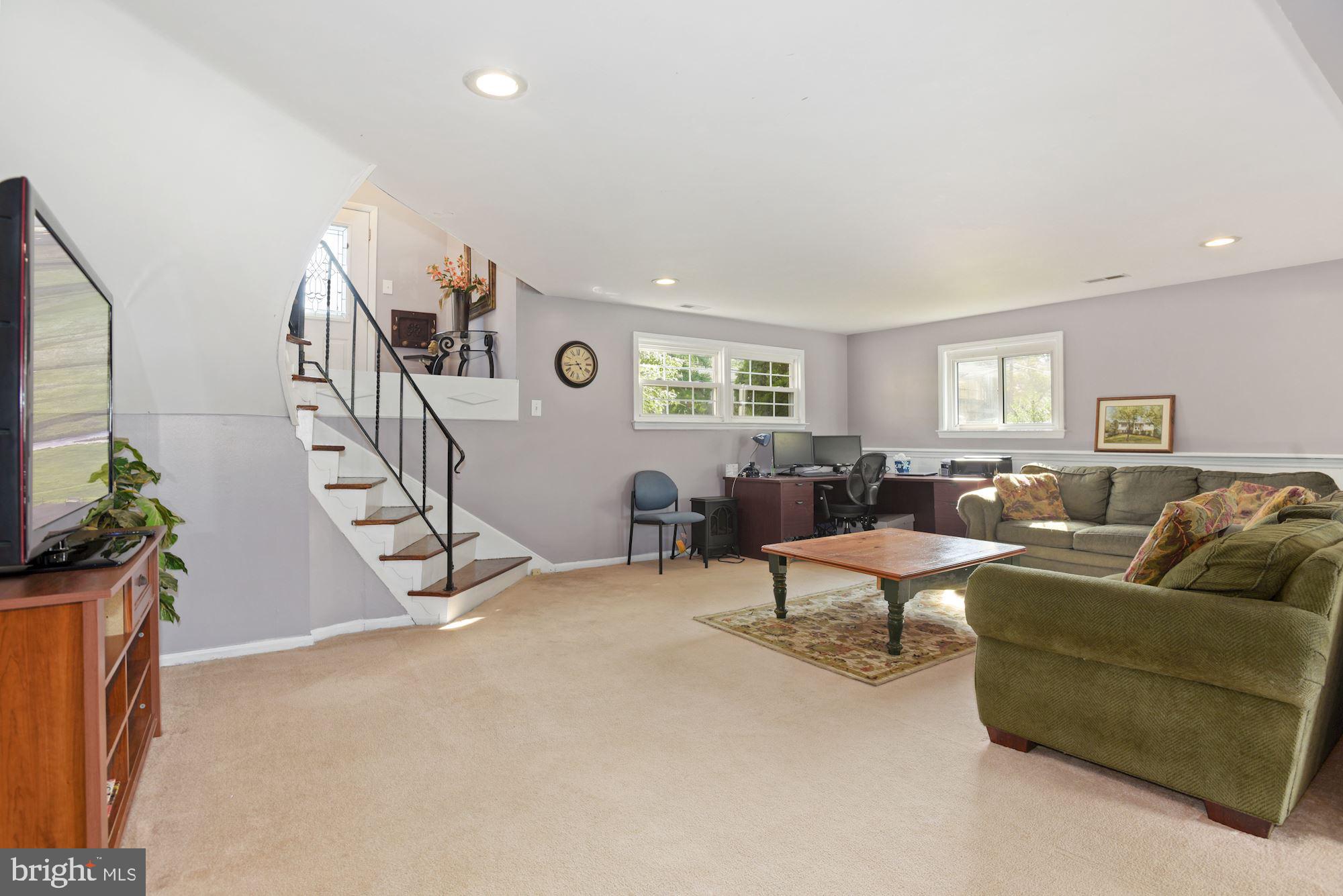 31 Clemson Road Cherry Hill, NJ 08034 - Photo 20 of 27