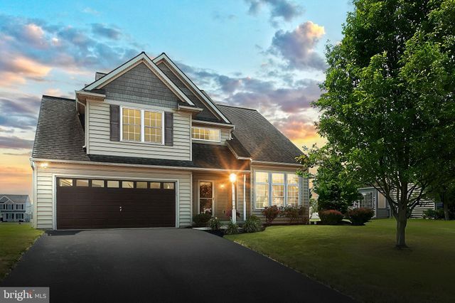$335,000 | 435 Pebble Beach Drive, Mount Wolf, PA 17347