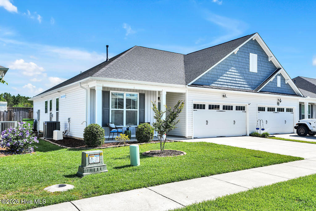 6436 Pinnacle Point Winnabow, NC 28479 - Photo 2 of 26