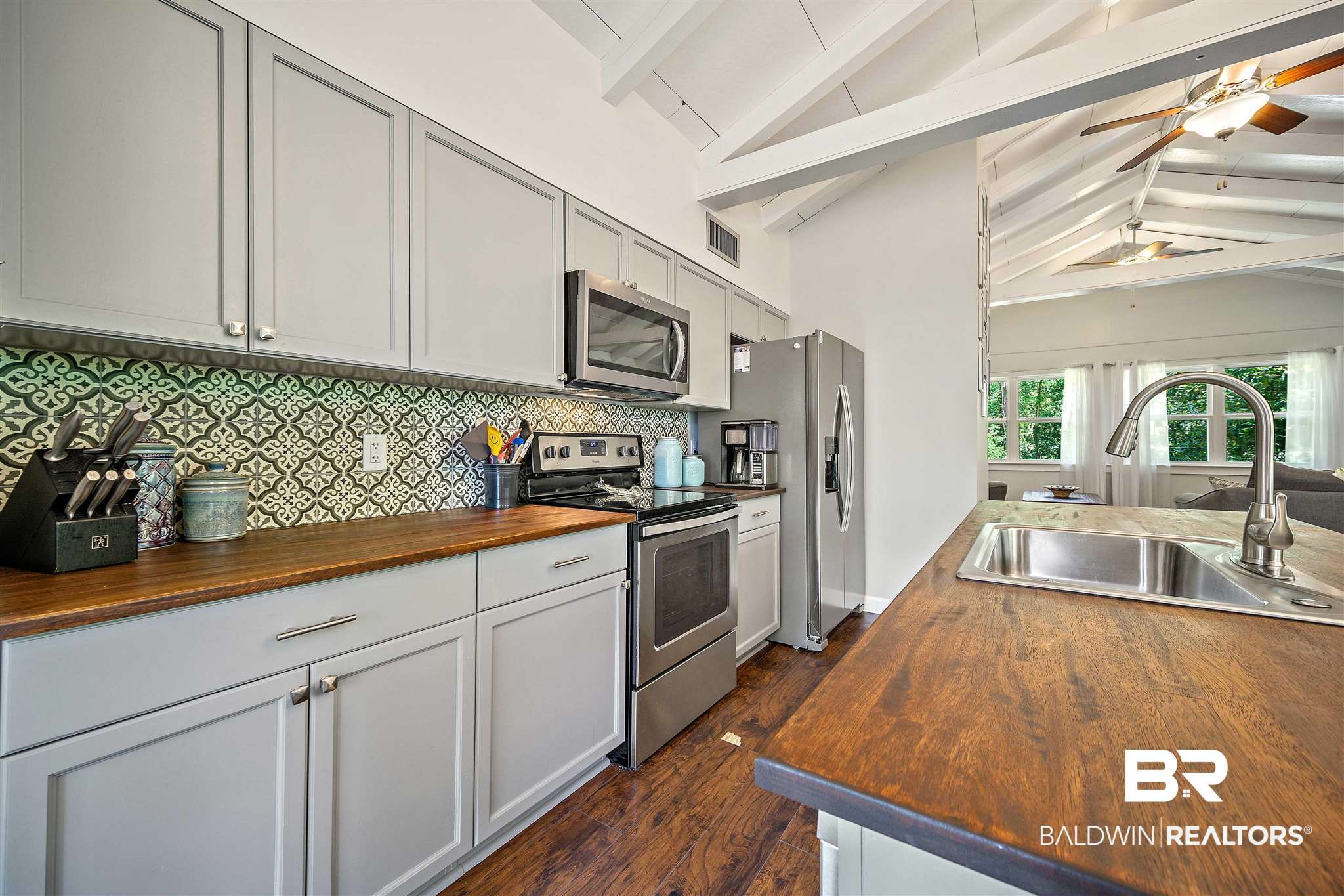 4661 East Pinewood Drive Mobile, AL 36618 - Photo 8 of 28