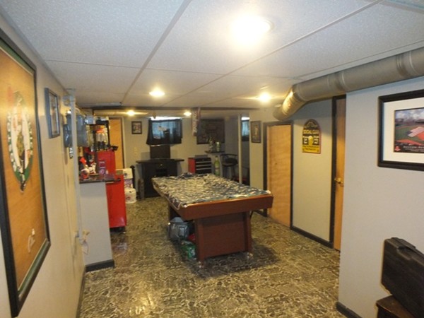 106 Stockman Street Springfield, MA 01104 - Photo 20 of 20 a living room with stainless steel appliances granite countertop furniture and a rug