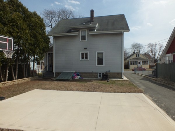 106 Stockman Street Springfield, MA 01104 - Photo 4 of 20 a front view of house with yard