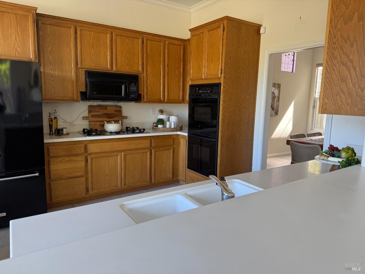 1916 Falcon Ridge Drive Petaluma, CA 94954 - Photo 15 of 82