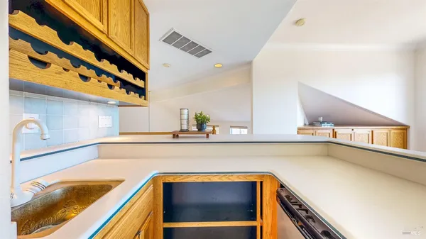 $1,089,000 | 1916 Falcon Ridge Drive, Petaluma, CA 94954