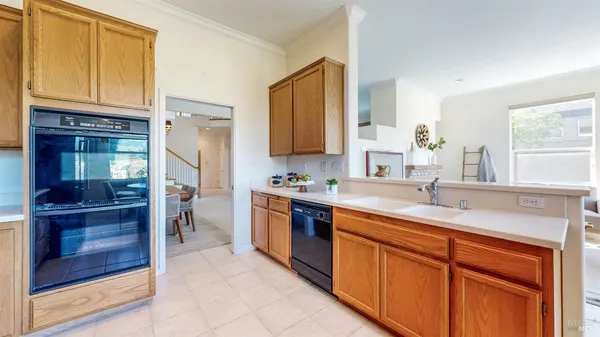 $1,089,000 | 1916 Falcon Ridge Drive, Petaluma, CA 94954