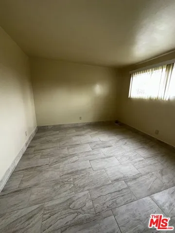 $2,000 | 3422 Maricopa Street, Unit 211, Torrance, CA 90503