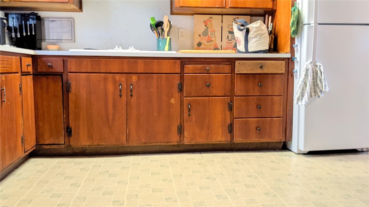273 Rochambeau Avenue Providence, RI 02906 - Photo 21 of 33 Gallery Image 21